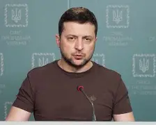 s15全球总决赛-全场球迷高喊佩德里