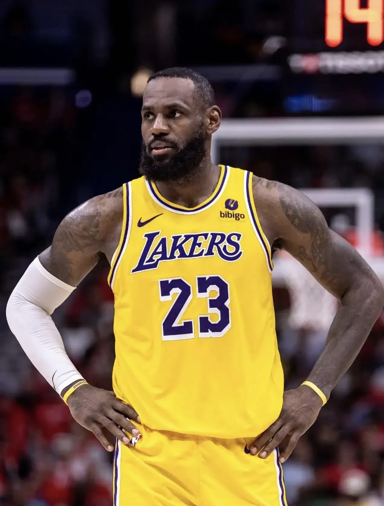 英雄联盟s15-包含NBA常规赛赛程吃紧，奥兰多魔术赛前绝杀压哨，悬念犹存，球队文化再被提及的词条